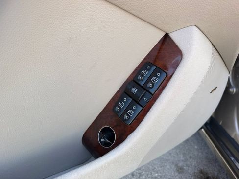 Used 2005 Mercedes-Benz S 500 4MATIC image 12