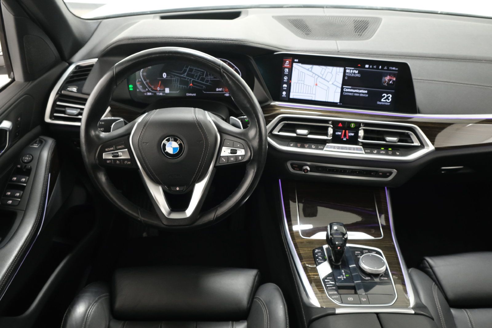 Used 2019 BMW X5 xDrive40i w/ Premium Package 2 AWD/4WD image 11