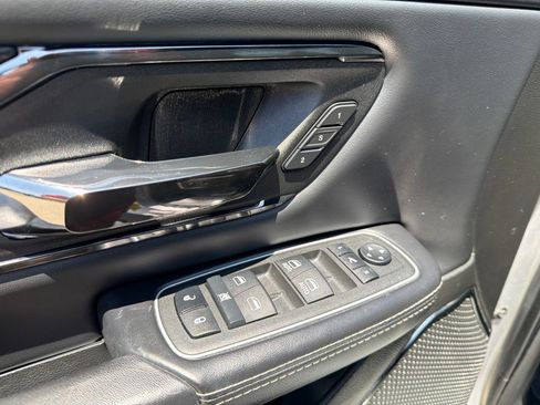 Used 2022 RAM 1500 Limited AWD/4WD image 15