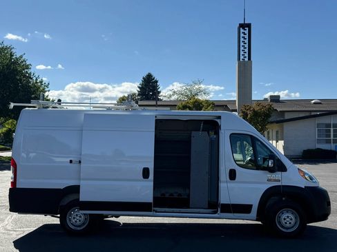 Used 2022 RAM ProMaster 3500 w/ Safety Group (A) FWD image 24