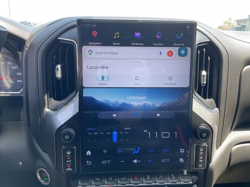 Used 2019 Chevrolet Silverado 1500 LT Trail Boss AWD/4WD image 8