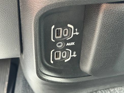 Used 2019 RAM 2500 Big Horn AWD/4WD image 25