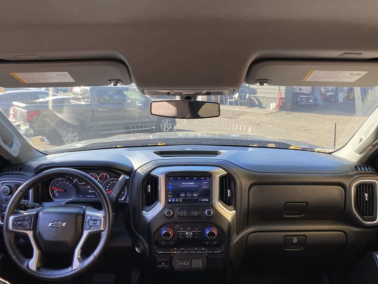 Used 2020 Chevrolet Silverado 1500 LT Trail Boss w/ Convenience Package AWD/4WD image 12