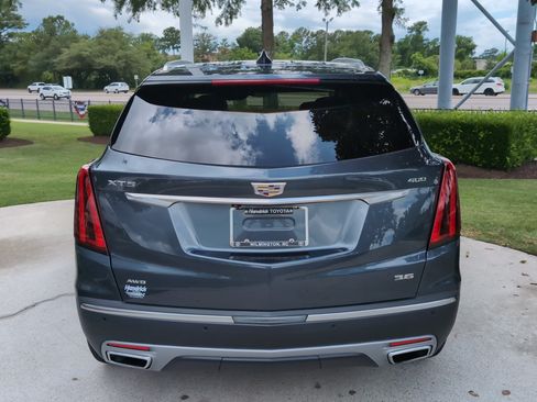 Used 2020 Cadillac XT5 Premium Luxury AWD/4WD image 9