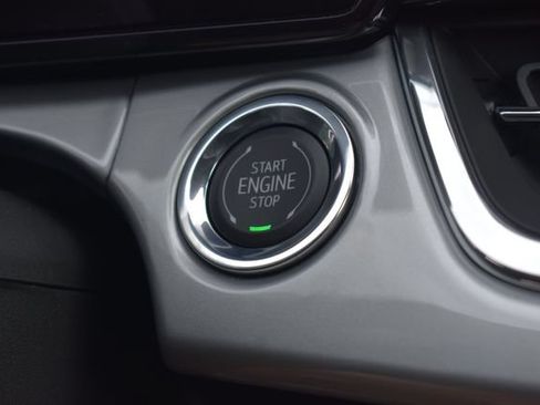 New 2026 Chevrolet Trax LT w/ LT Convenience Package FWD image 30