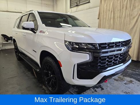 Used 2022 Chevrolet Tahoe Z71 w/ Z71 Off-Road Package AWD/4WD image 4