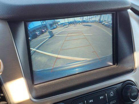 Used 2019 GMC Yukon Denali w/ Denali Ultimate Package image 18