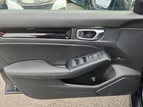 Certified 2024 Honda Civic Touring image 12