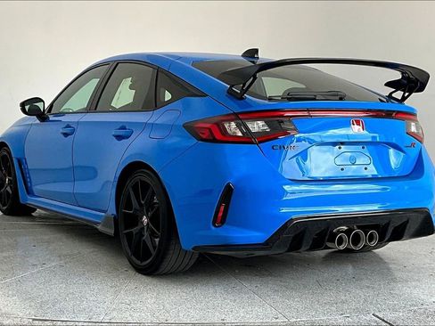 Used 2025 Honda Civic Type R image 15
