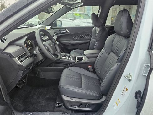 New 2025 Mitsubishi Outlander SEL Black Edition image 7