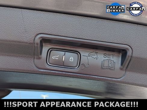 Used 2022 Ford Explorer XLT w/ Equipment Group 202A image 22