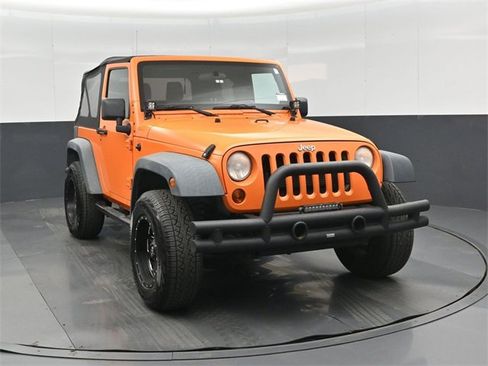 Used 2012 Jeep Wrangler Sport w/ Connectivity Group image 10