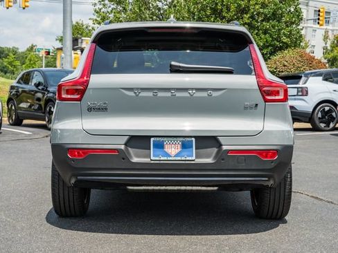 New 2026 Volvo XC40 B5 Core w/ Protection Package Premier AWD/4WD image 6