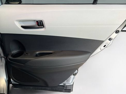 Certified 2023 Toyota Corolla Cross LE w/ Black Badges Package (TMS) FWD image 26