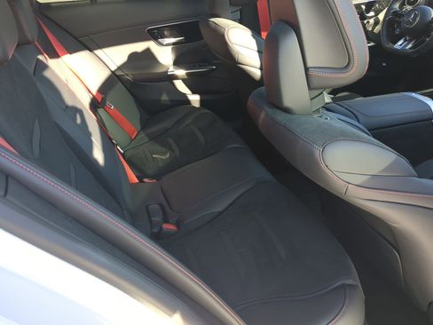 Used 2024 Mercedes-Benz C 43 AMG AMG C 43 image 30