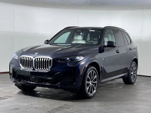Used 2025 BMW X5 xDrive40i w/ M Sport Package AWD/4WD image 1