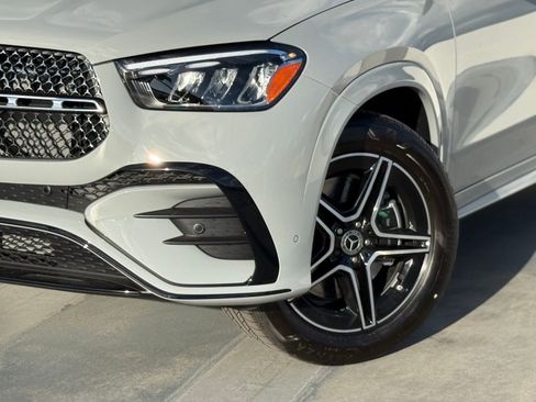 New 2026 Mercedes-Benz GLE 450e 4MATIC image 4