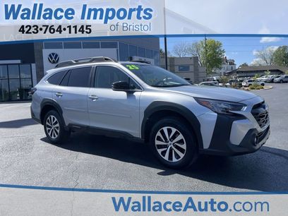 Used 2025 Subaru Outback Premium w/ Popular Package #1