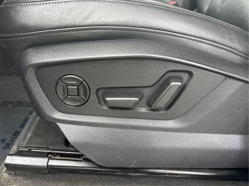 Used 2021 Audi Q7 3.0T Premium Plus w/ Executive Package image 25