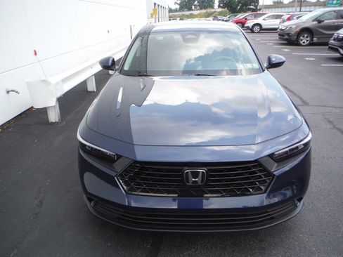 Used 2024 Honda Accord EX image 5