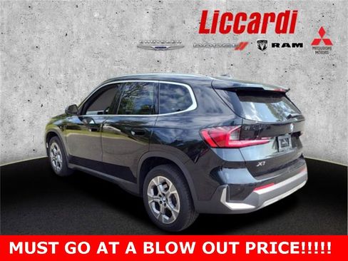 Used 2023 BMW X1 xDrive28i image 3