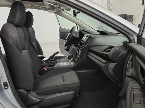 Used 2023 Subaru Impreza 2.0i Premium AWD/4WD image 17