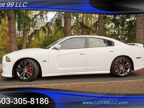 Used 2013 Dodge Charger SRT8 w/ Harman Kardon Audio Group RWD image 5