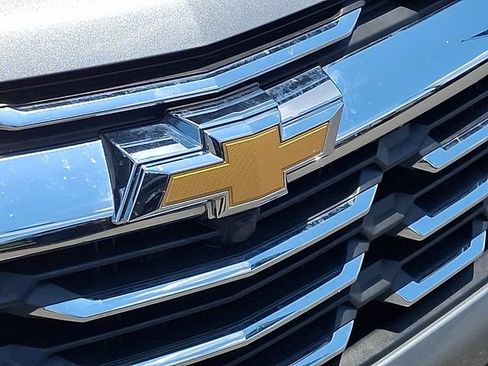 Used 2026 Chevrolet Equinox LT FWD image 28