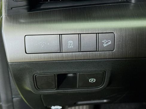 Used 2025 Hyundai Kona SEL image 10