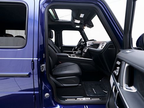 Used 2024 Mercedes-Benz G 63 AMG 4MATIC image 34
