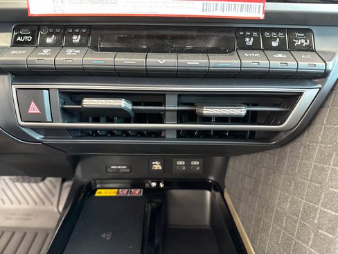 New 2026 Toyota Camry XLE FWD image 28