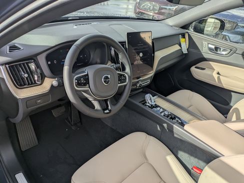 New 2026 Volvo XC60 B5 Plus w/ Protection Package Premier image 11
