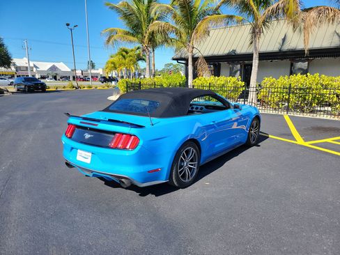 Used 2017 Ford Mustang Premium image 6