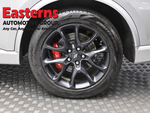 Used 2024 Dodge Durango R/T AWD/4WD image 8