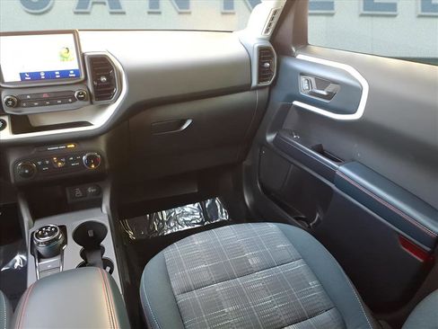 Used 2024 Ford Bronco Sport Heritage image 17