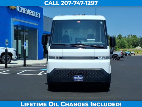 Used 2024 Chevrolet Brightdrop 600 w/ Commercial Equipment Package AWD/4WD image 2