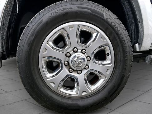 Used 2016 RAM 2500 Laramie image 10