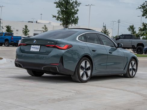 Used 2026 BMW i4 xDrive40i w/ Premium Package AWD/4WD image 9