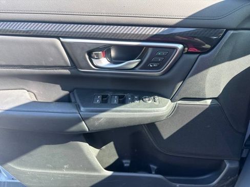 Used 2021 Honda CR-V Touring image 9