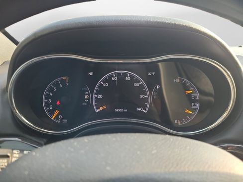 Used 2020 Jeep Grand Cherokee Overland image 14