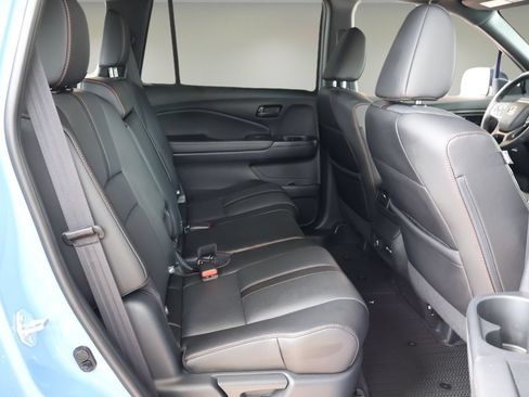 Used 2024 Honda Passport TrailSport image 16