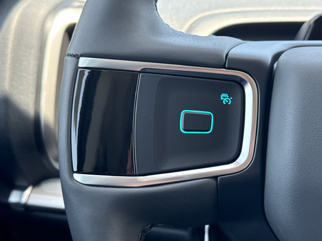New 2027 Ford Expedition Max Active RWD image 27