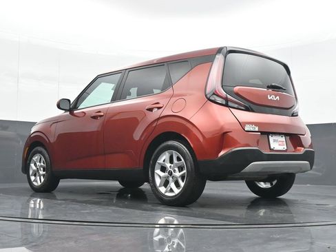 Used 2023 Kia Soul LX w/ Option Group 015 image 19