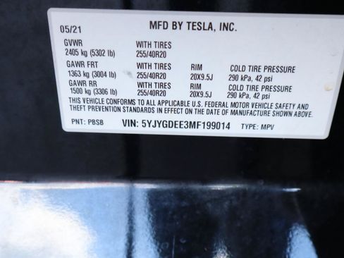 Used 2021 Tesla Model Y Long Range AWD/4WD image 39
