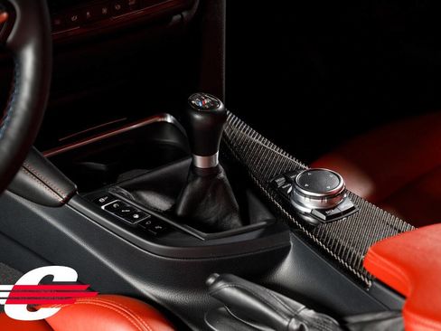 Used 2015 BMW M4 Coupe image 25