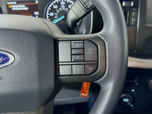 Used 2023 Ford F150 XLT image 23