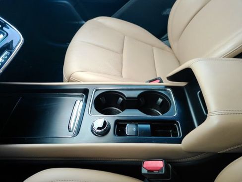 Used 2023 Lincoln Corsair Reserve AWD/4WD image 40