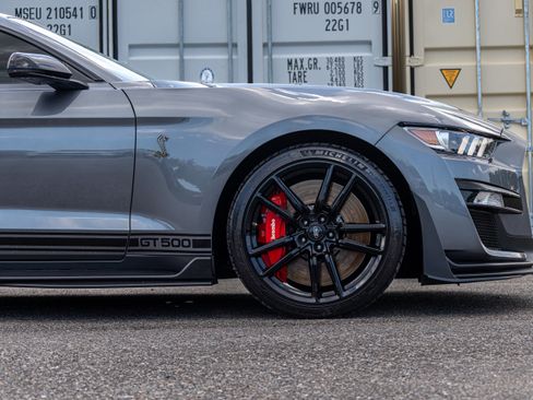 Certified 2021 Ford Mustang Shelby GT500 w/ Technology Package RWD image 15