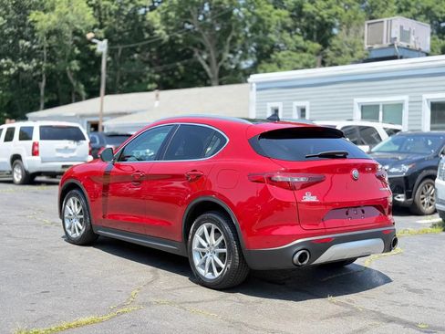 Used 2018 Alfa Romeo Stelvio Ti Lusso AWD/4WD image 4