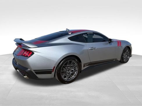 Used 2025 Ford Mustang GT Premium w/ GT Performance Package RWD image 12
